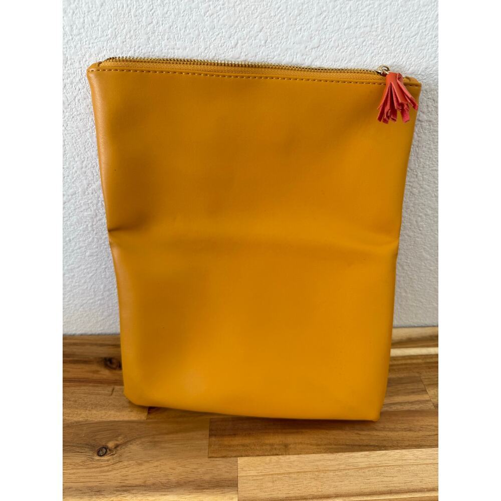Rachel‎ Pally Floral Orange Yellow Clutch - Picture 4 of 9